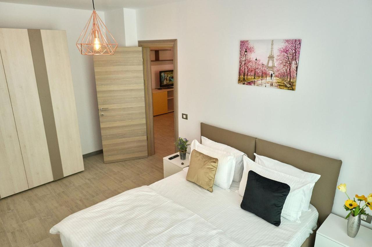 Orange Summer Apartment Alezzi Spa Pools beach Mamaia Esterno foto
