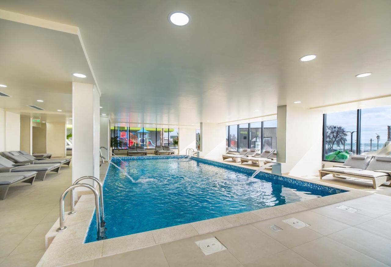 Orange Summer Apartment Alezzi Spa Pools beach Mamaia Esterno foto